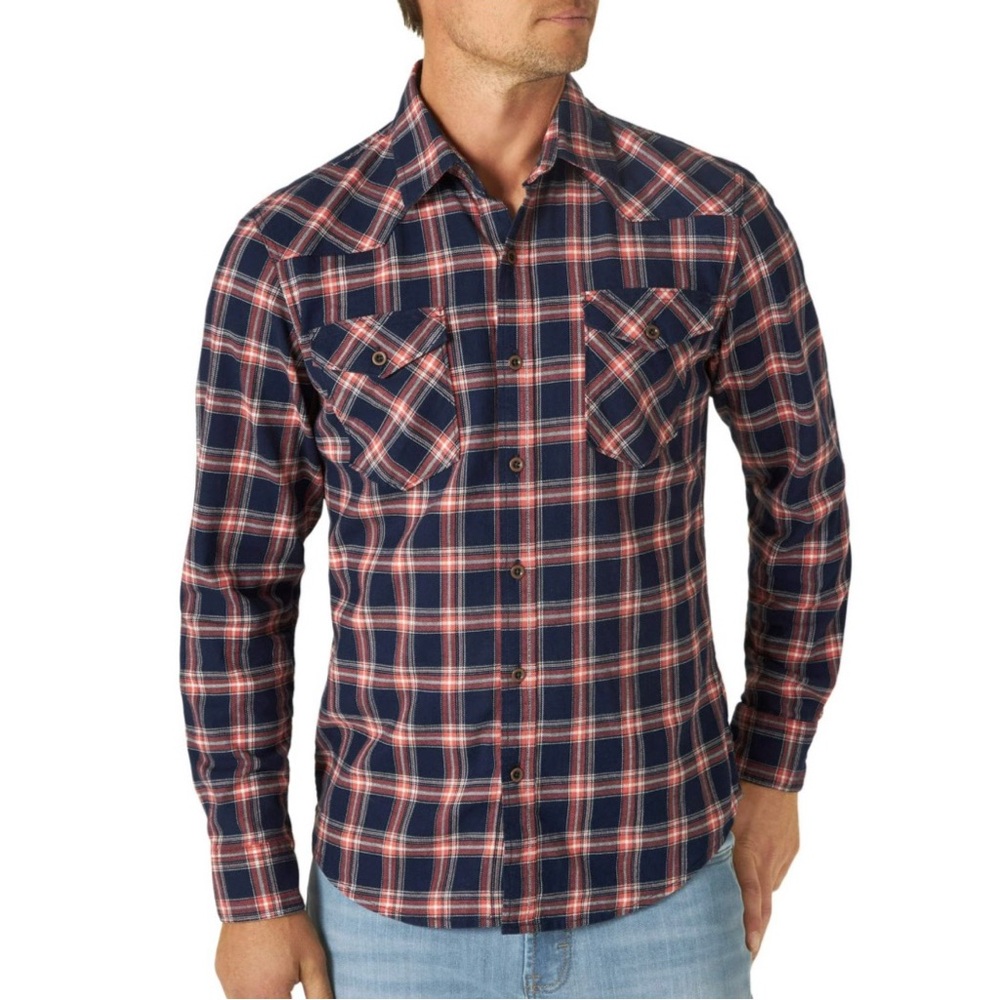Wrangler Plaid Button Up Long Sleeve Shirt